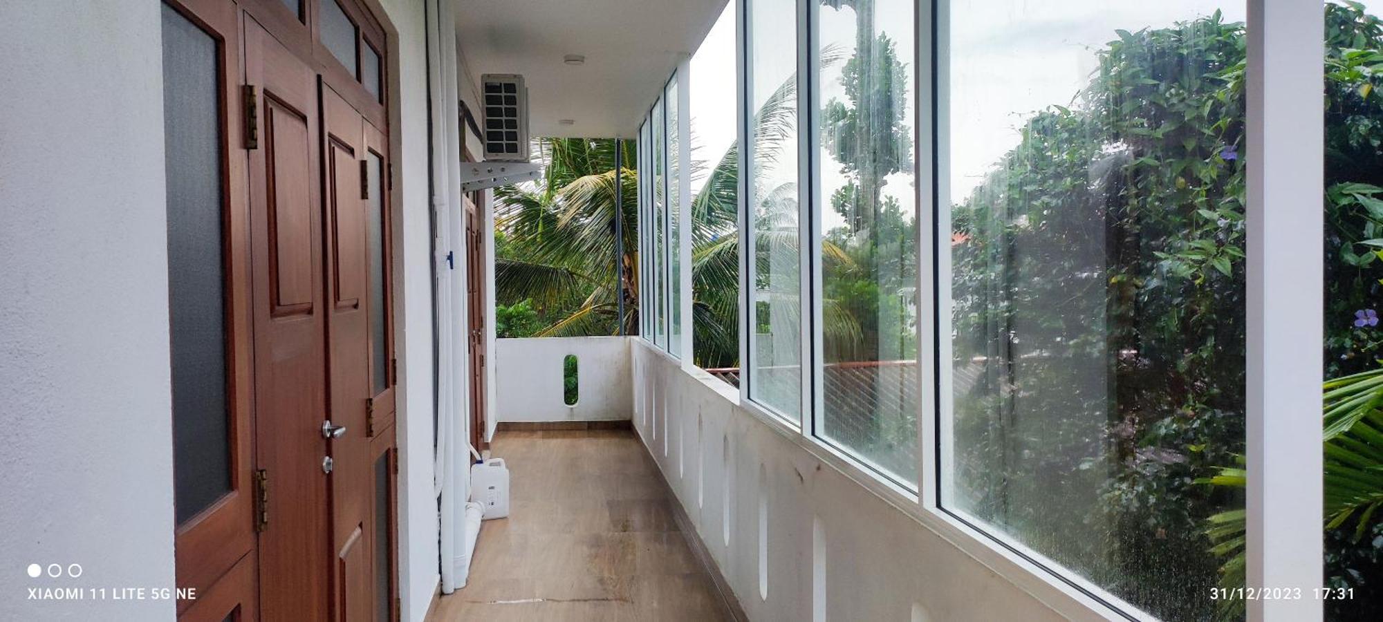 Villa Tanzanite Hikkaduwa Exterior foto